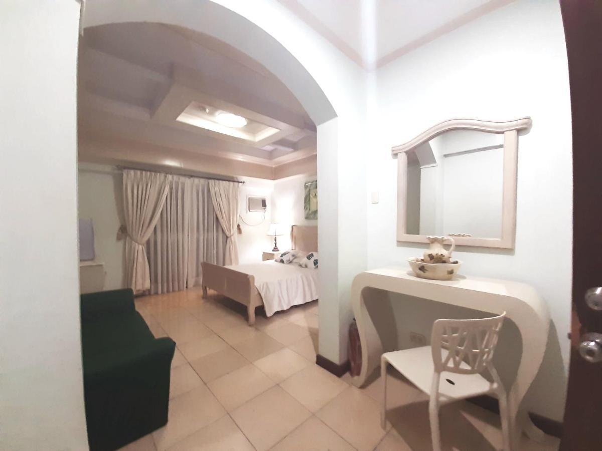 Casa Micarosa Hotel Манила Экстерьер фото