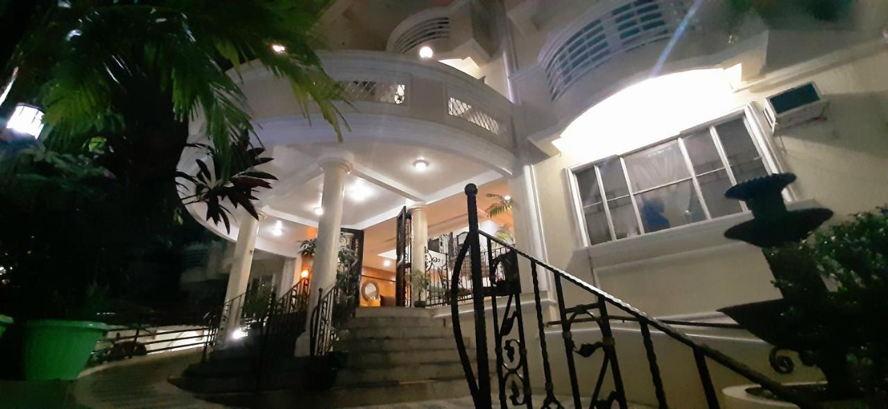 Casa Micarosa Hotel Манила Экстерьер фото