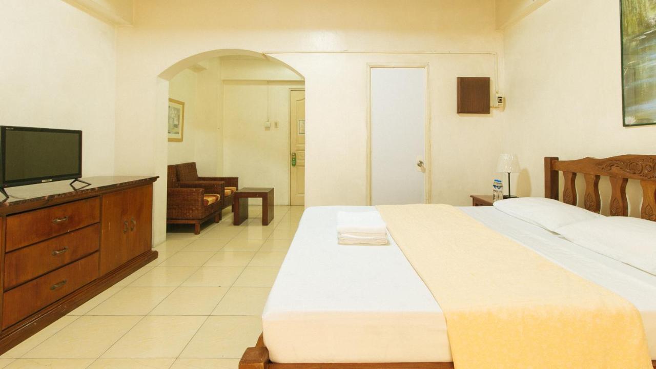 Casa Micarosa Hotel Манила Экстерьер фото