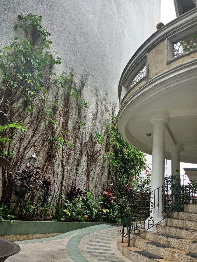 Casa Micarosa Hotel Манила Экстерьер фото